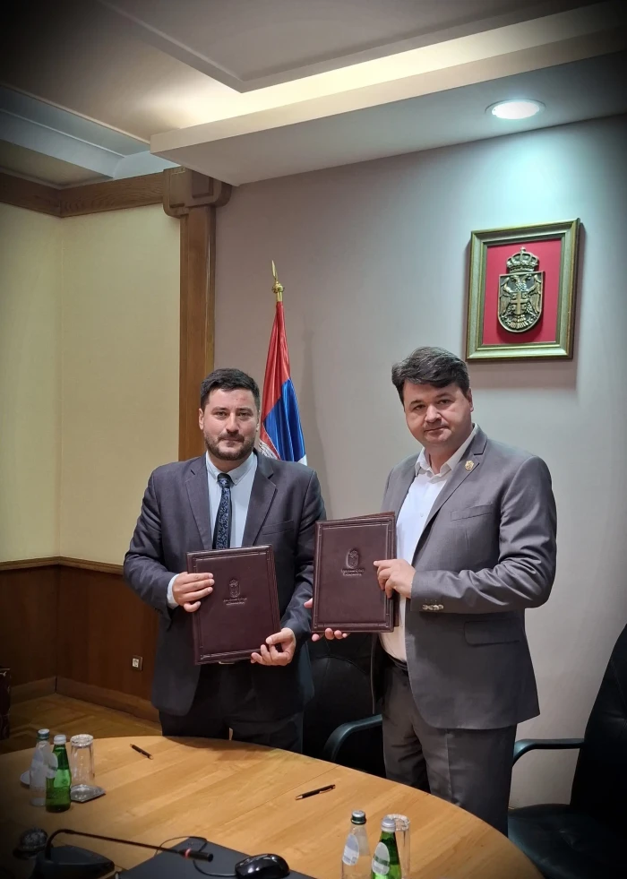 Протокол о међусобној сарадњи Уставног суда Републике Србије и Института за упоредно право